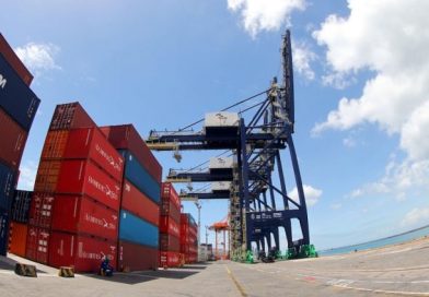 Exportações baianas caem 26,3% em julho diante do tarifaço dos EUA